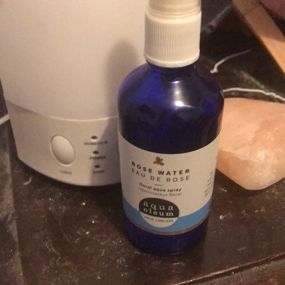 Rose water hydrosol spray